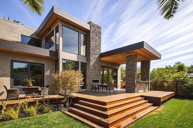 Изискан архитектурен стил под лъчите на калифорнийското слънце